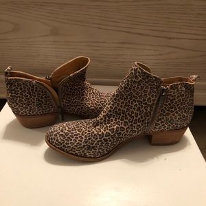 Brand new! Lucky Brand leopard Booties